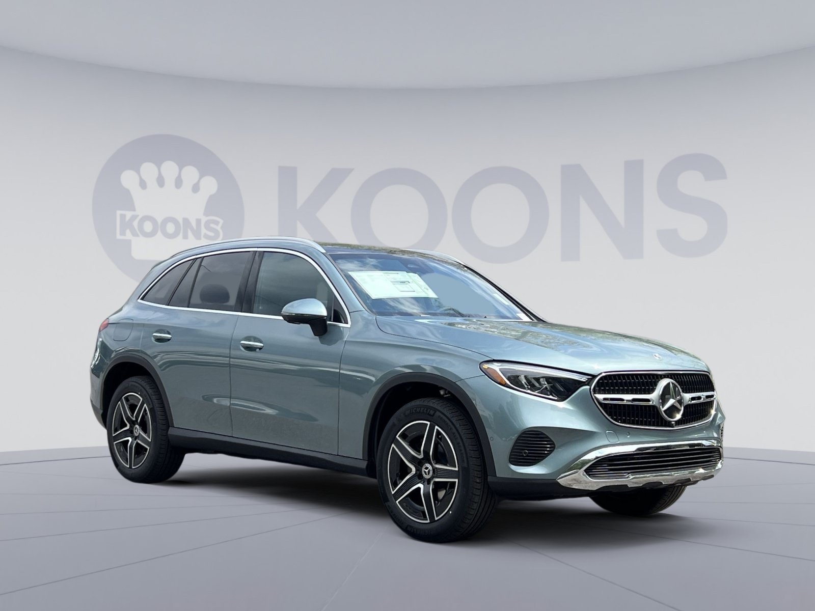 New 2026 Mercedes-Benz GLC 300 4MATIC image 2