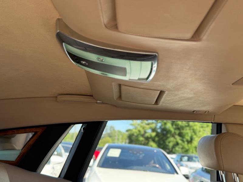 Used 2006 Rolls-Royce Phantom Sedan RWD image 53