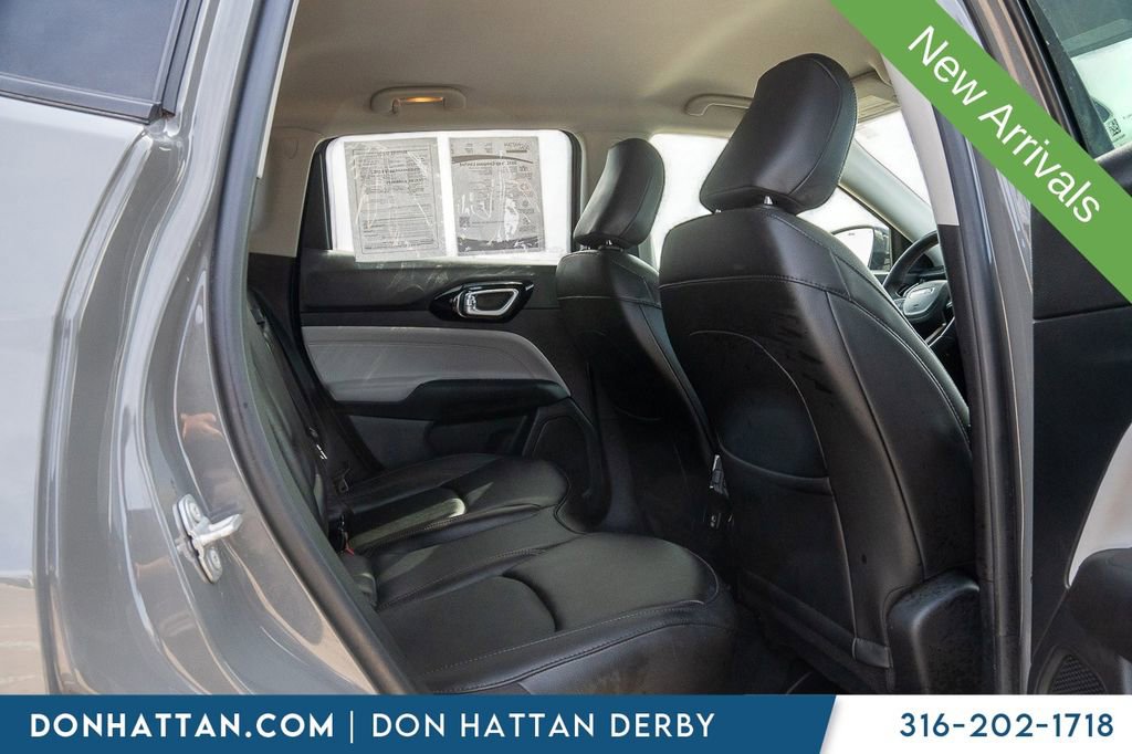 Used 2022 Jeep Compass Limited image 20