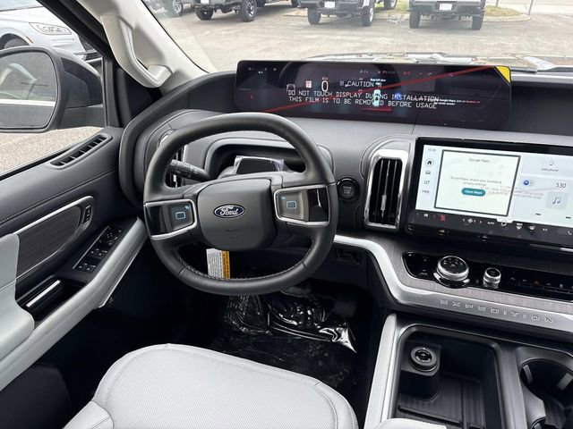 New 2026 Ford Expedition Max Platinum w/ Platinum Ultimate Package AWD/4WD image 14
