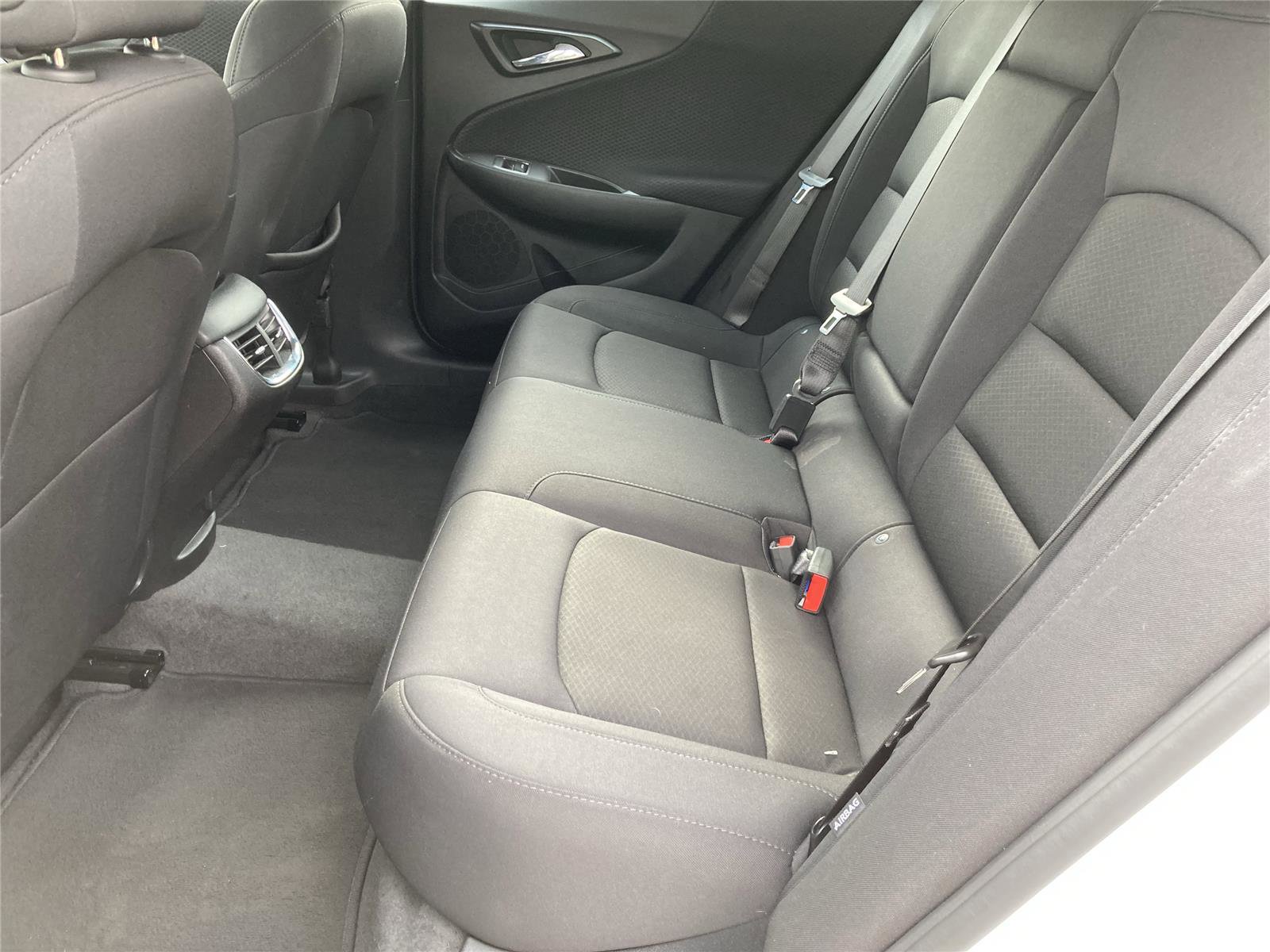 Used 2024 Chevrolet Malibu LT image 25