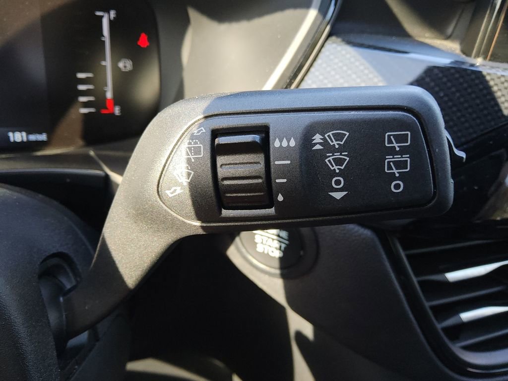 Used 2024 Ford Escape ST-Line image 29