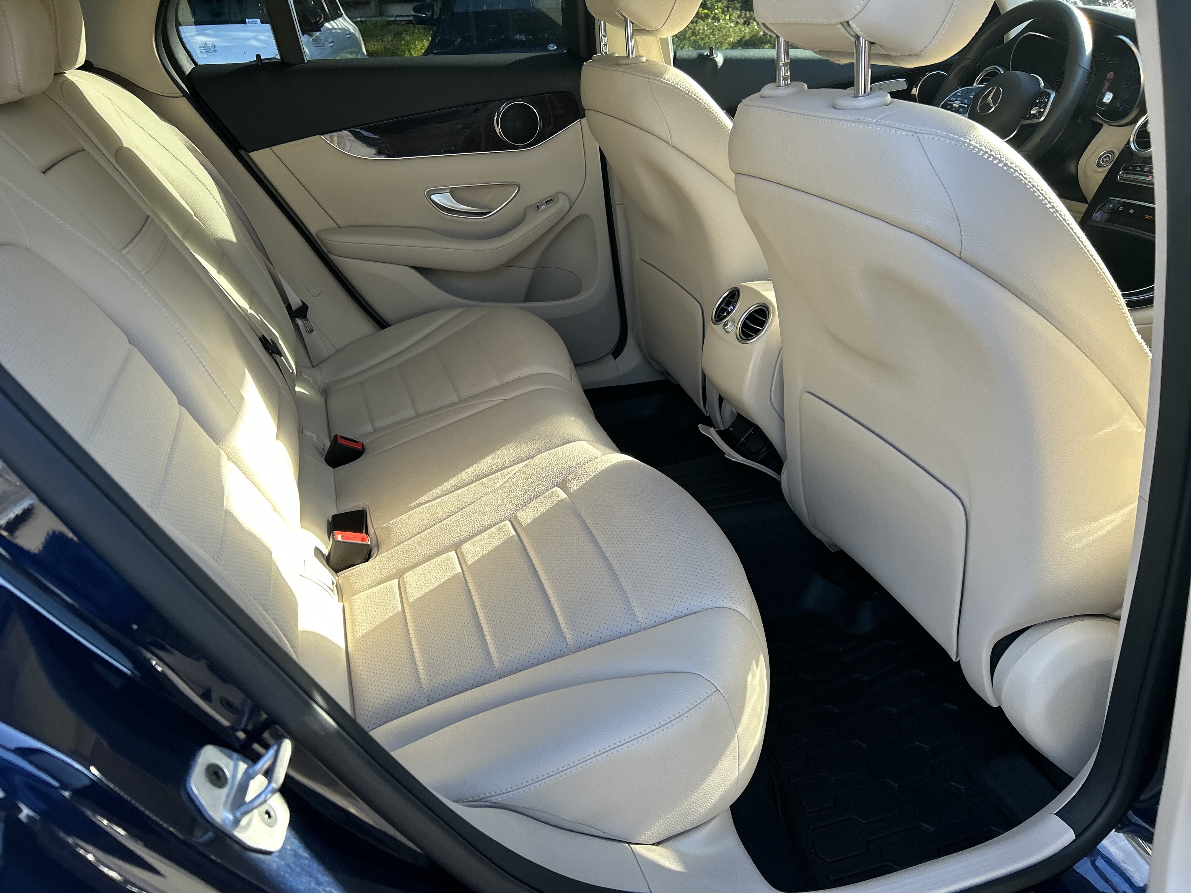 Certified 2021 Mercedes-Benz GLC 300 image 46