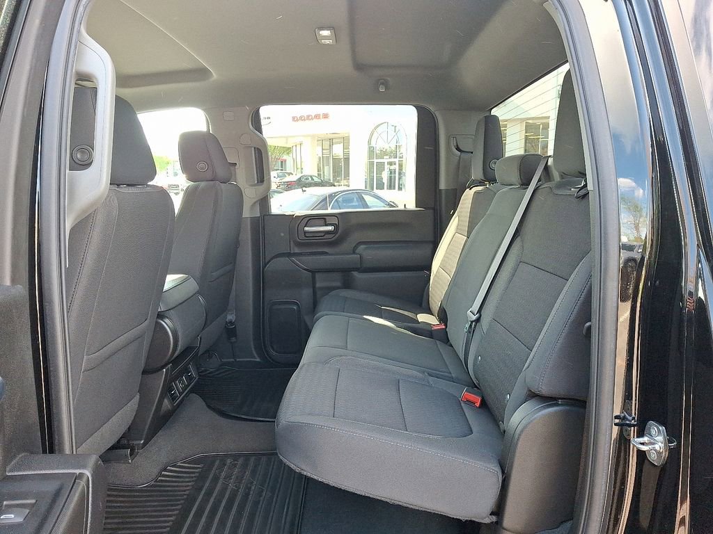 Used 2022 Chevrolet Silverado 2500 LT w/ Convenience Package image 10