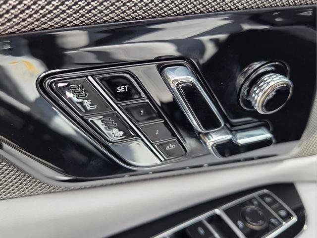 New 2027 Cadillac Optiq Luxury AWD/4WD image 16