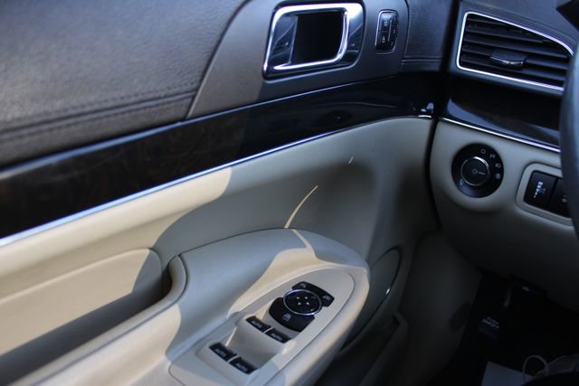 Used 2018 Lincoln MKT AWD w/ Technology Package image 14