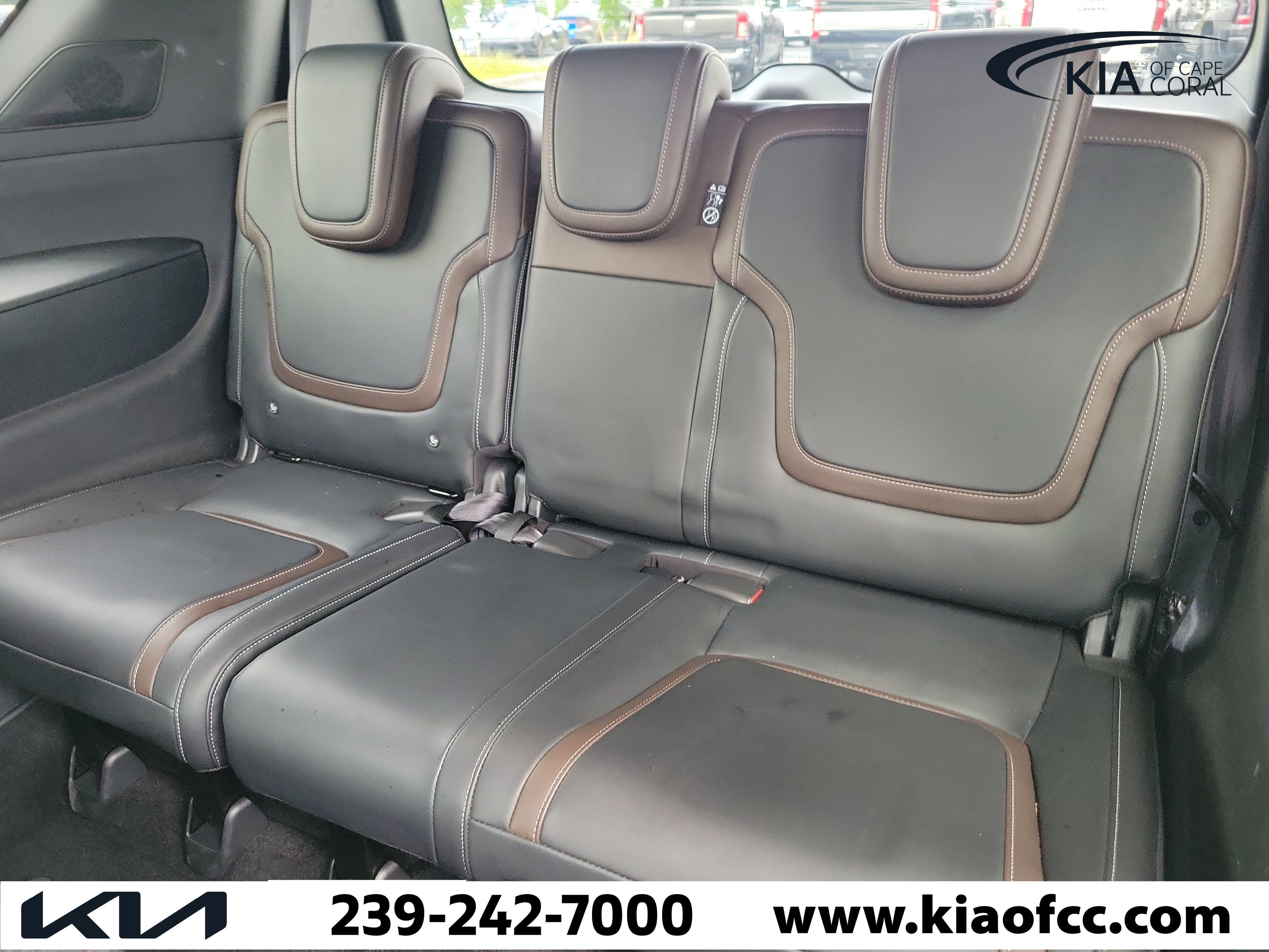 Used 2025 Nissan Armada SL AWD/4WD image 14