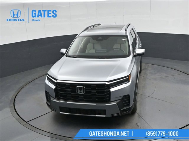 New 2026 Honda Pilot Touring image 57