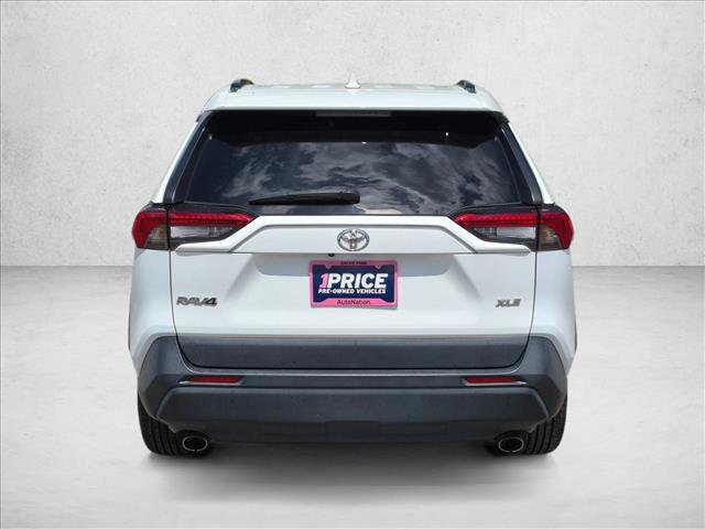 Used 2023 Toyota RAV4 XLE w/ Convenience Package FWD image 6