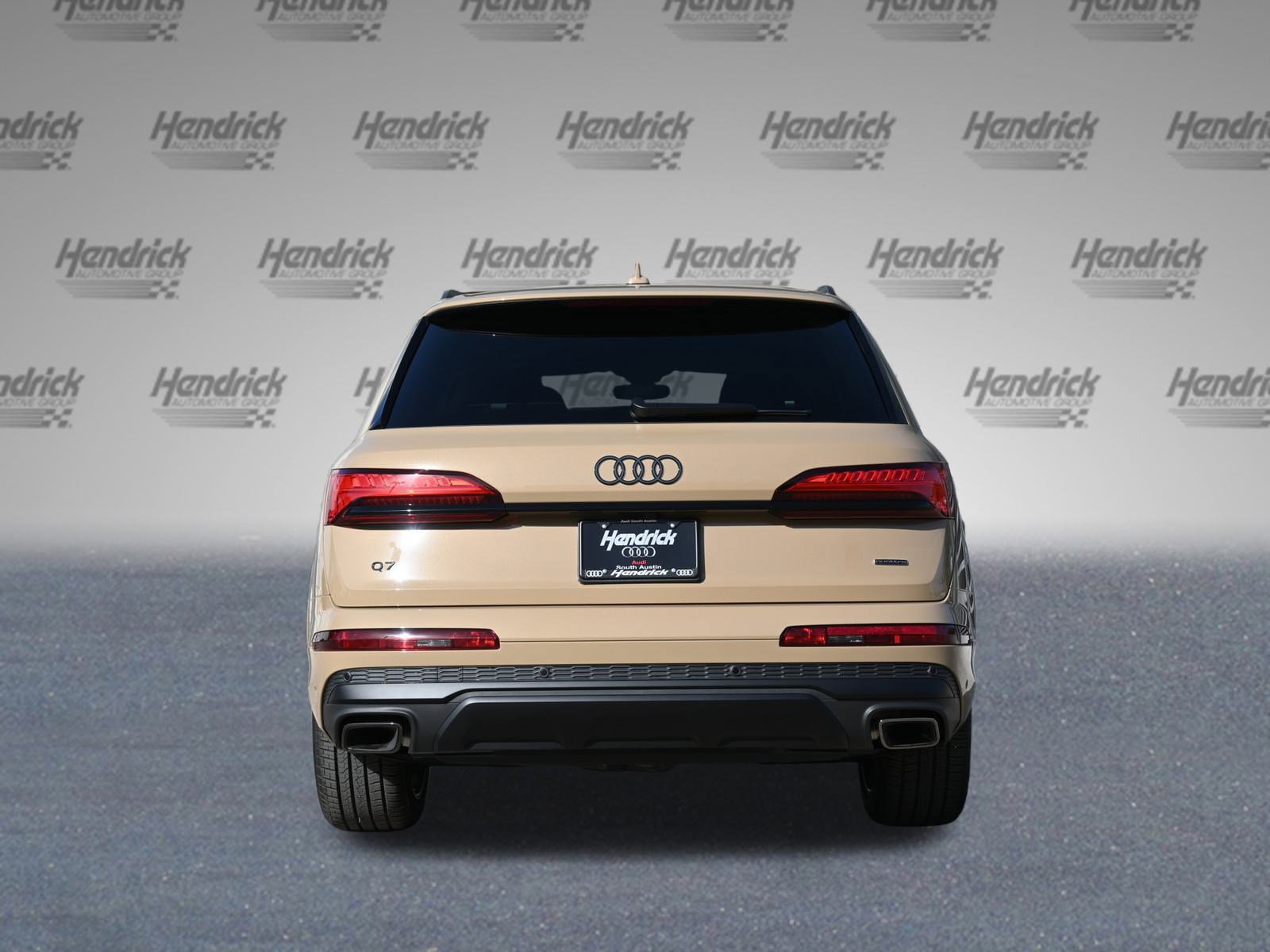 New 2025 Audi Q7 3.0T Prestige image 5