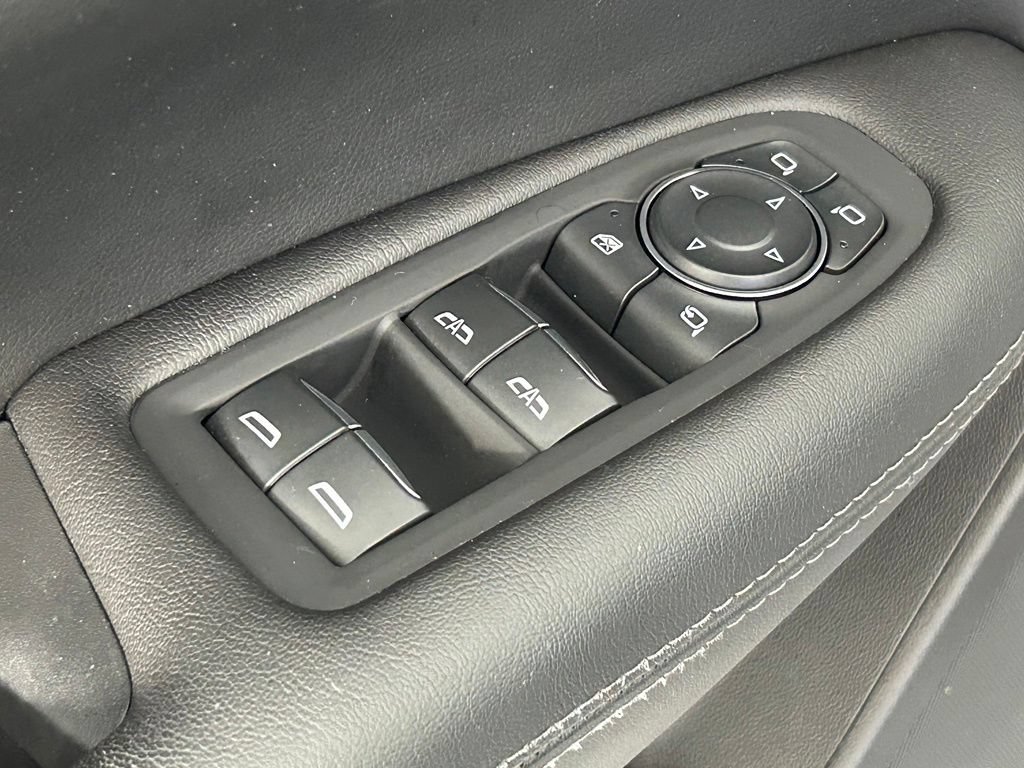 Used 2023 Cadillac XT5 Premium Luxury AWD/4WD image 38