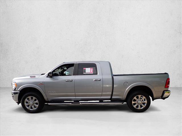 Used 2022 RAM 3500 Limited AWD/4WD image 2