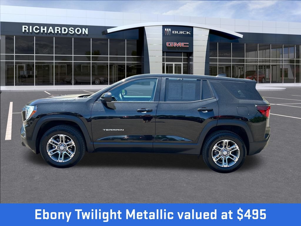 Used 2025 GMC Terrain Elevation AWD/4WD image 2