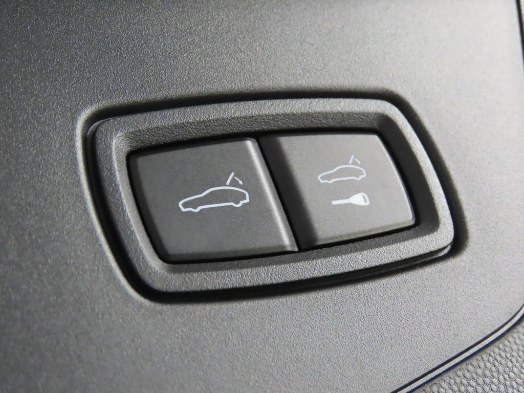 New 2026 Porsche Cayenne Turbo AWD/4WD image 52