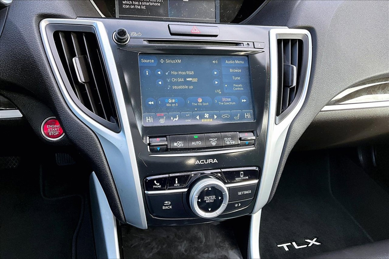Used 2020 Acura TLX image 11