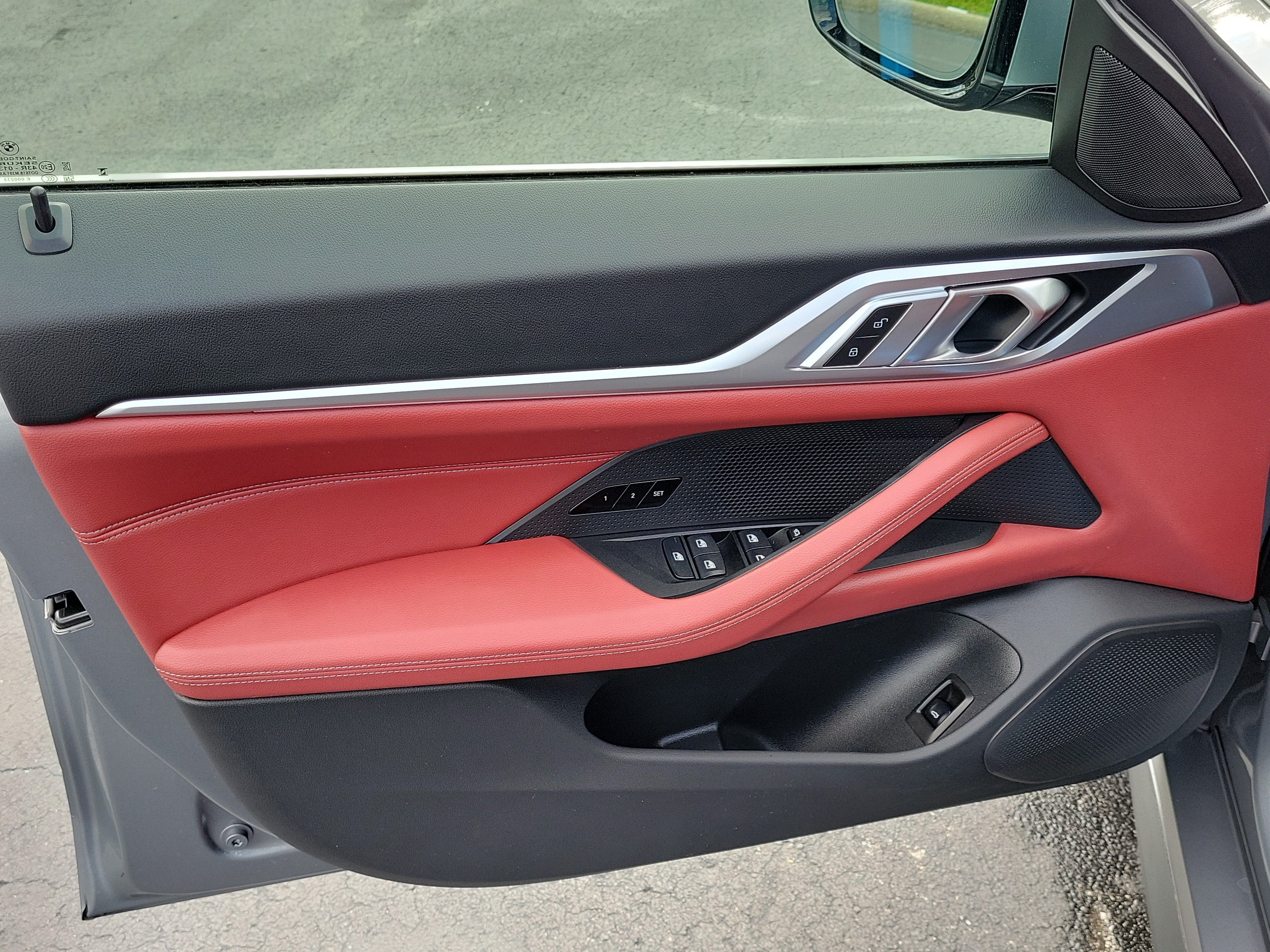Used 2025 BMW i4 eDrive40 RWD image 18