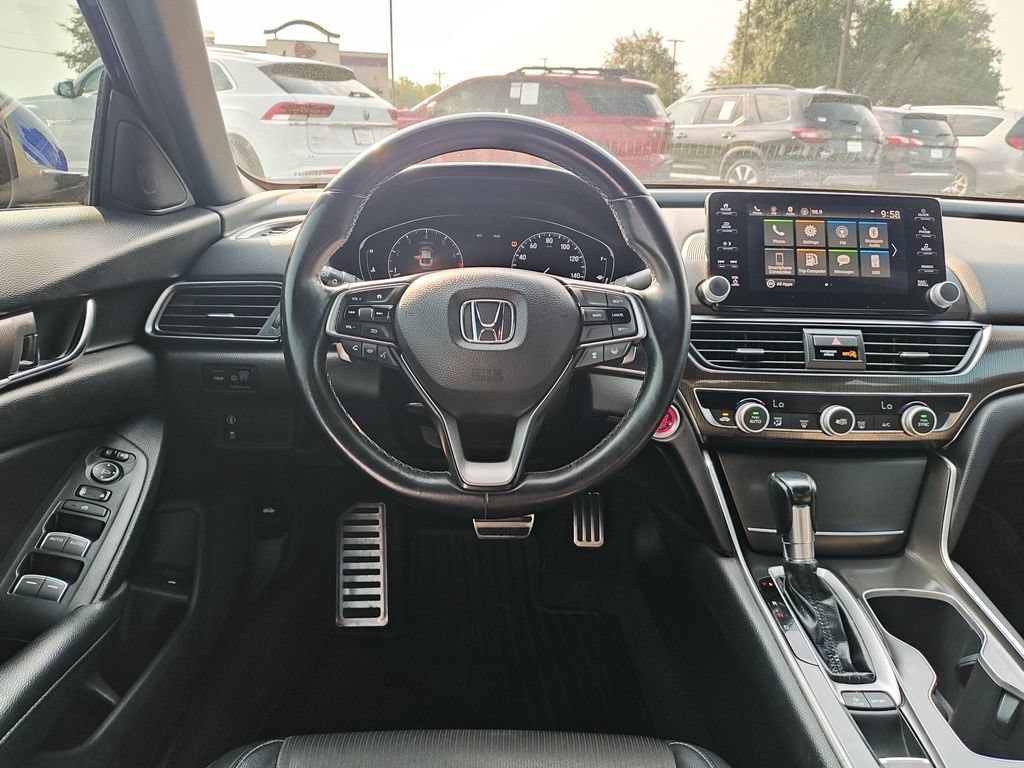 Used 2018 Honda Accord Sport image 16