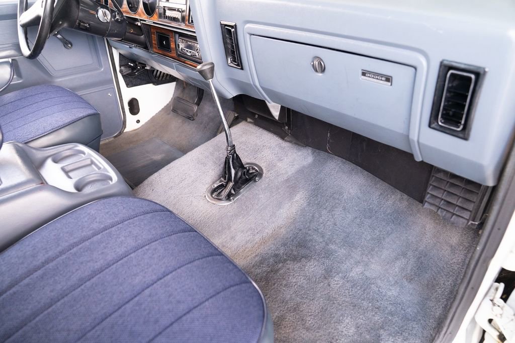 Used 1988 Dodge Ramcharger 4WD image 26