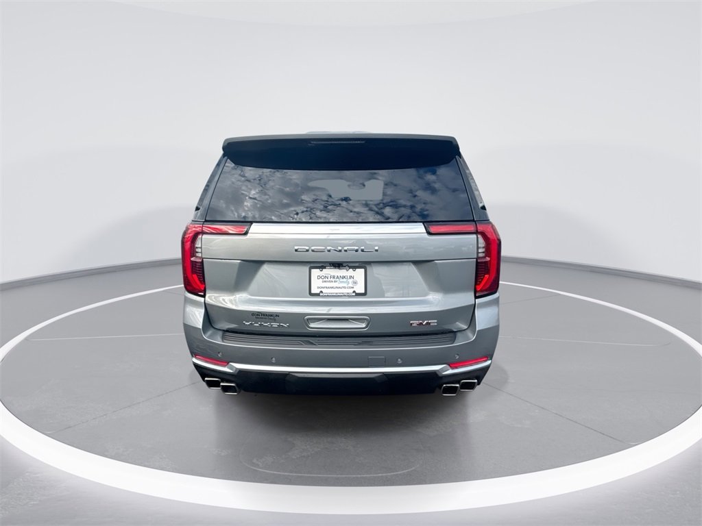 New 2026 GMC Yukon Denali w/ LPO, Floor Liner Package image 7