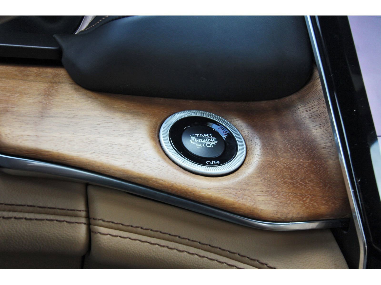 Used 2022 Jeep Grand Cherokee Summit image 22