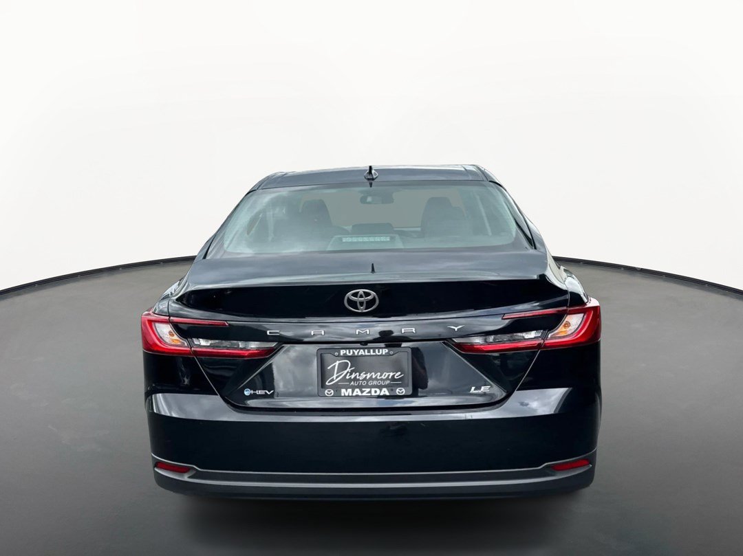 Used 2025 Toyota Camry LE FWD image 4