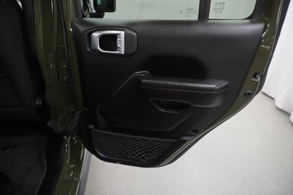 Certified 2023 Jeep Wrangler Unlimited w/ Sun & Screen Package image 47