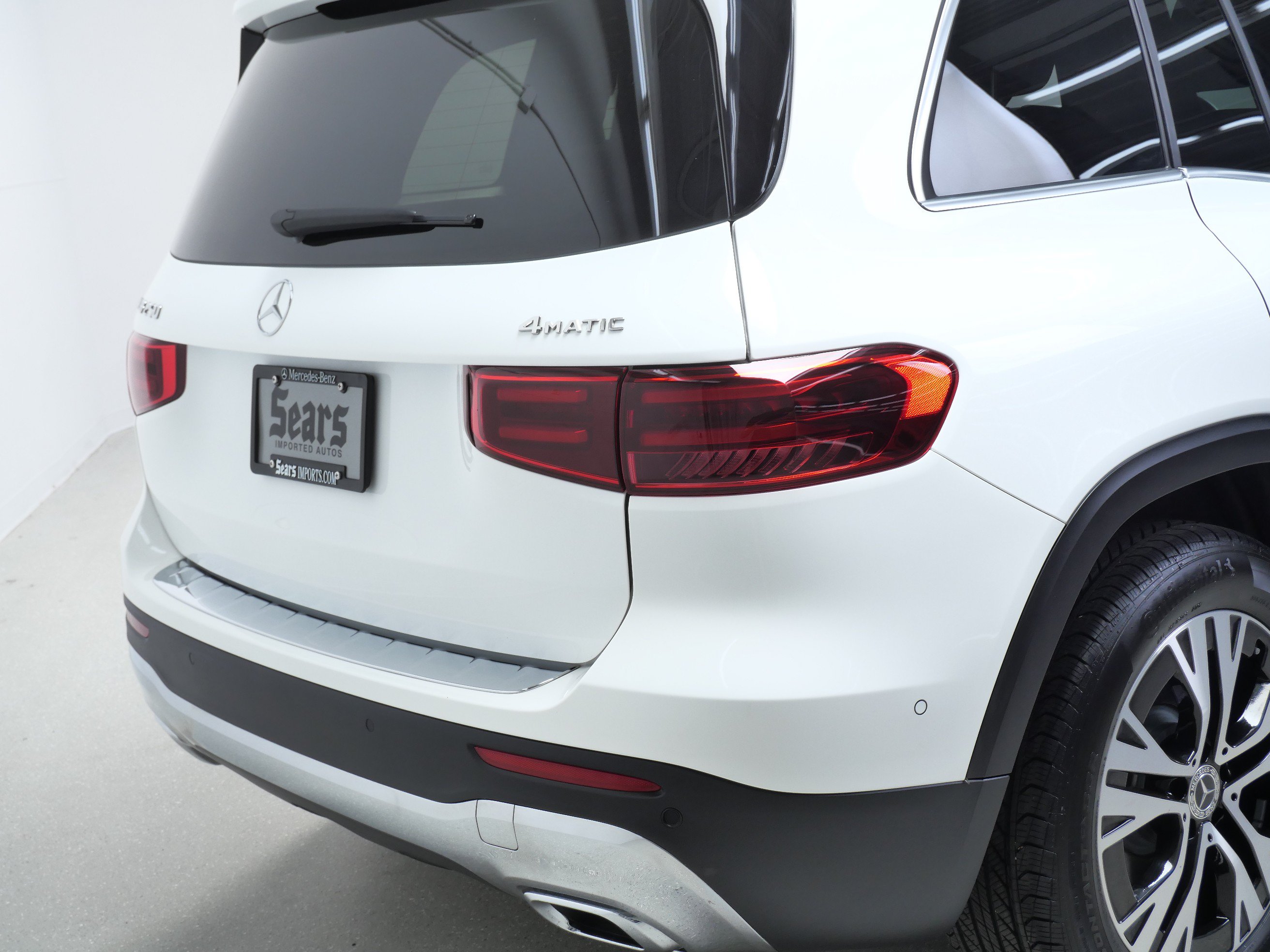 Certified 2026 Mercedes-Benz GLB 250 4MATIC image 5
