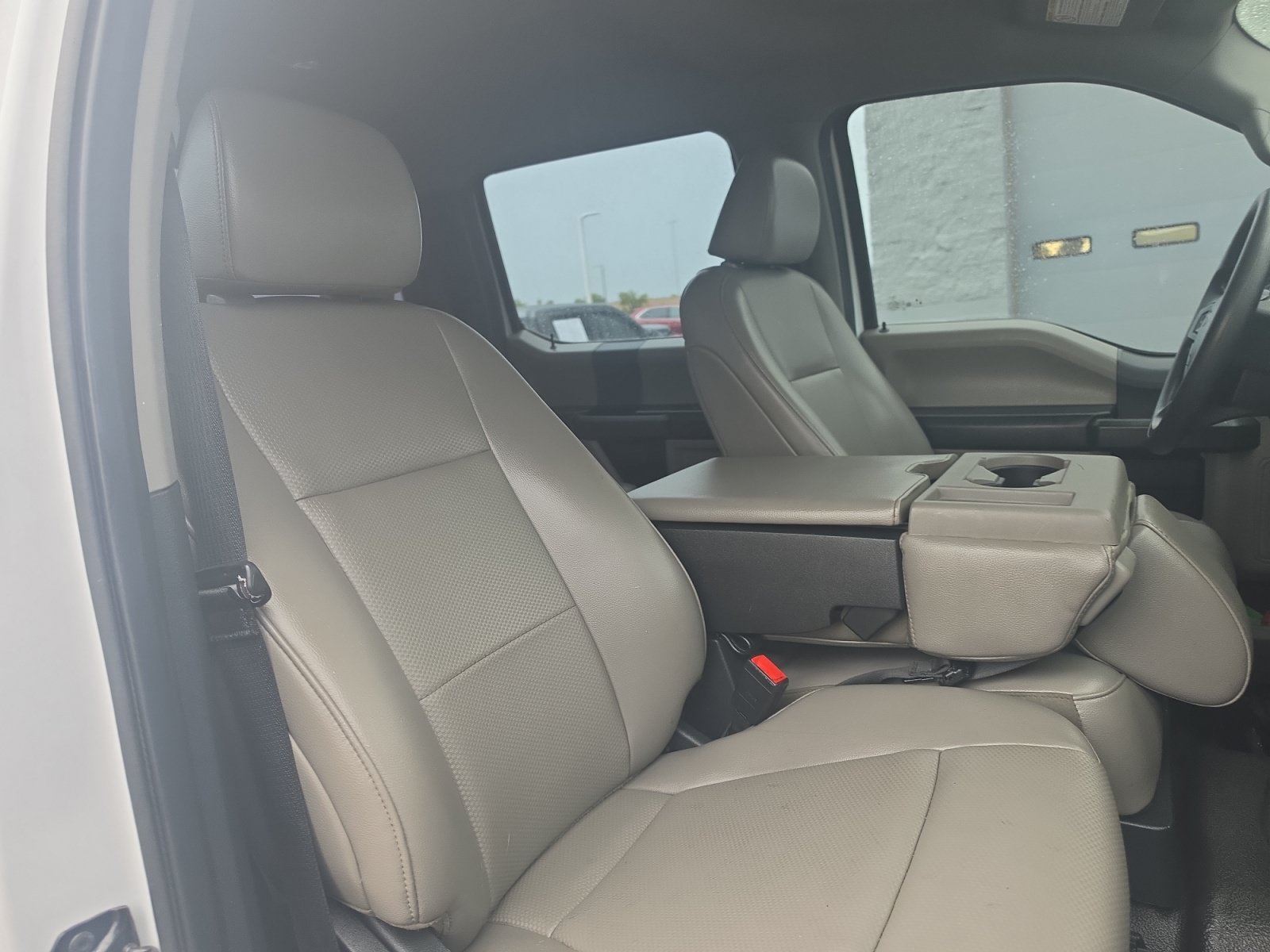 Used 2022 Ford F250 XL w/ STX Appearance Package RWD image 33