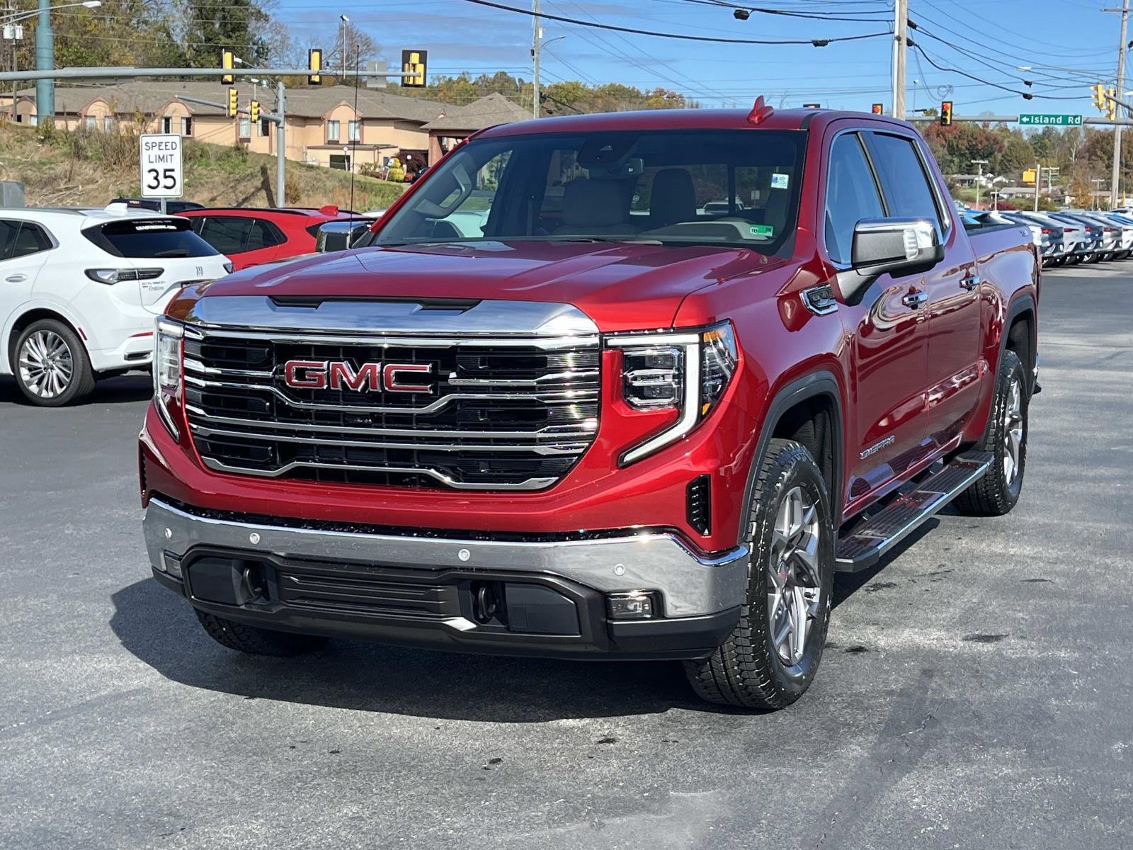 New 2026 GMC Sierra 1500 SLT w/ SLT Premium Plus Package image 8