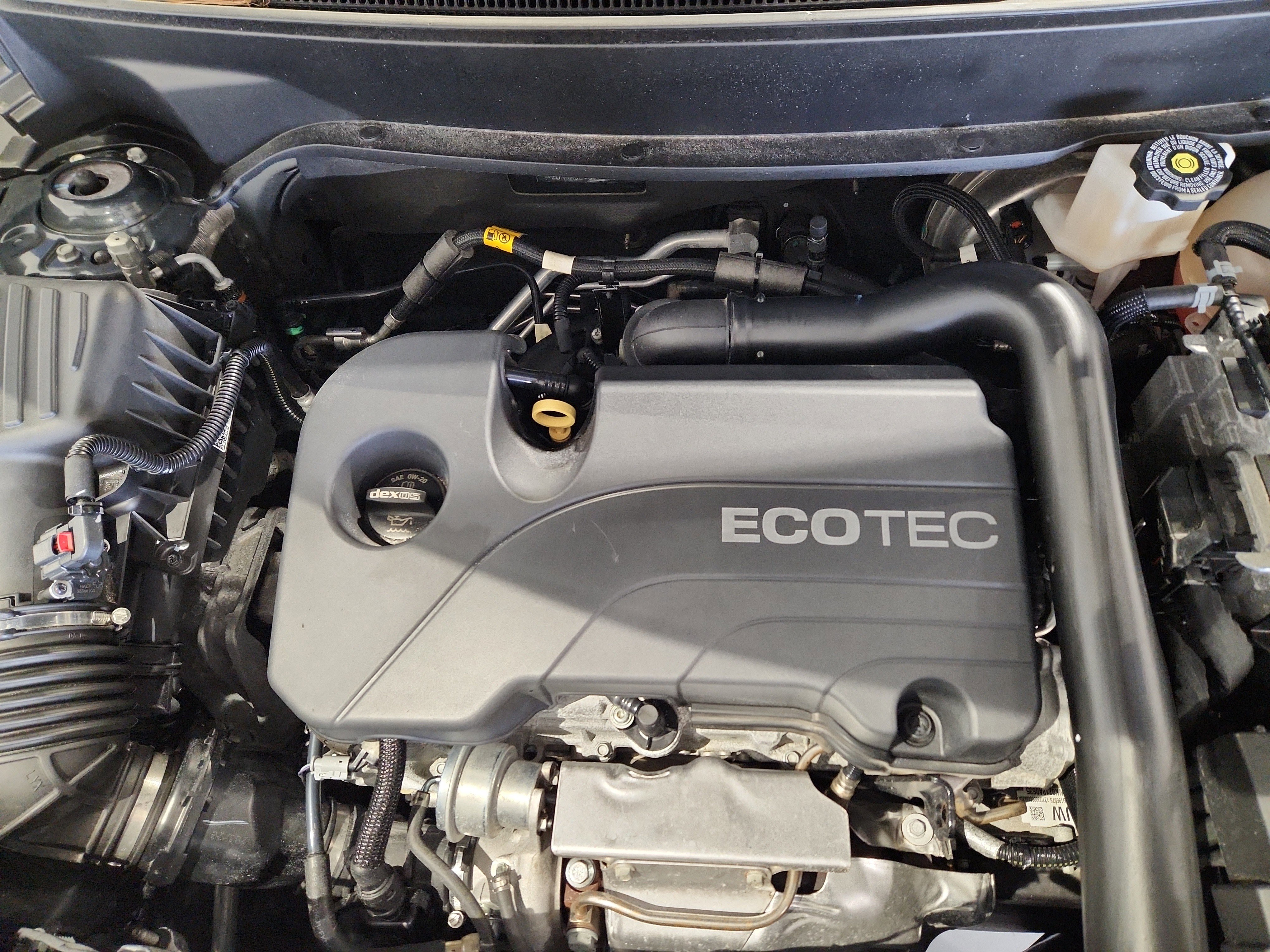 Used 2020 Chevrolet Equinox LT w/ Sport Edition image 22