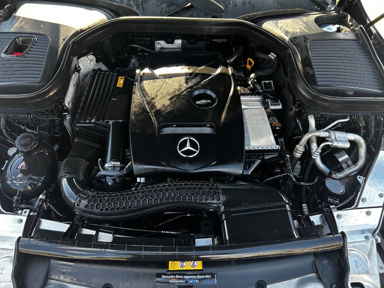 Used 2019 Mercedes-Benz GLC 300 image 20