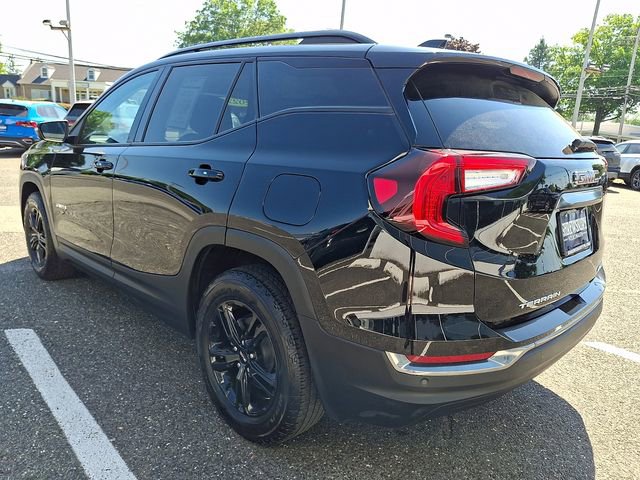 Used 2022 GMC Terrain AT4 AWD/4WD image 4