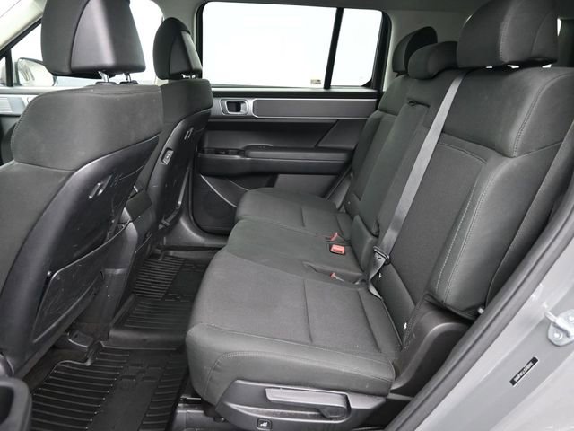 Used 2025 Hyundai Santa Fe SE FWD image 28