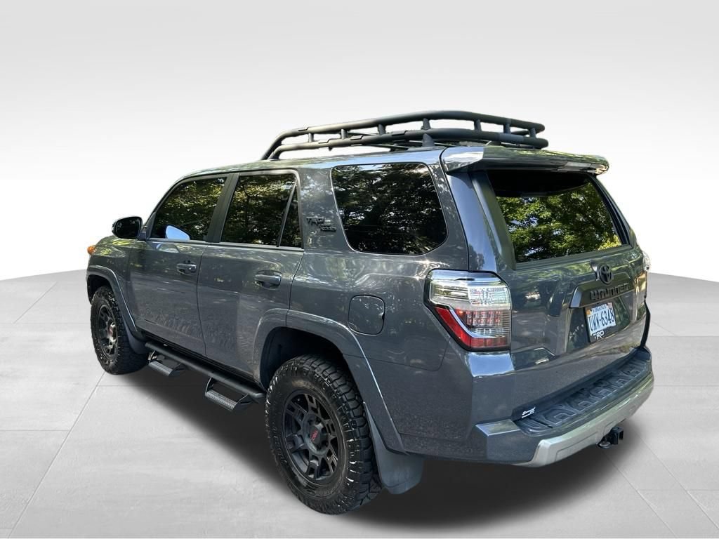 Used 2024 Toyota 4Runner TRD Off-Road Premium w/ Off Road Premium Plus Package AWD/4WD image 3