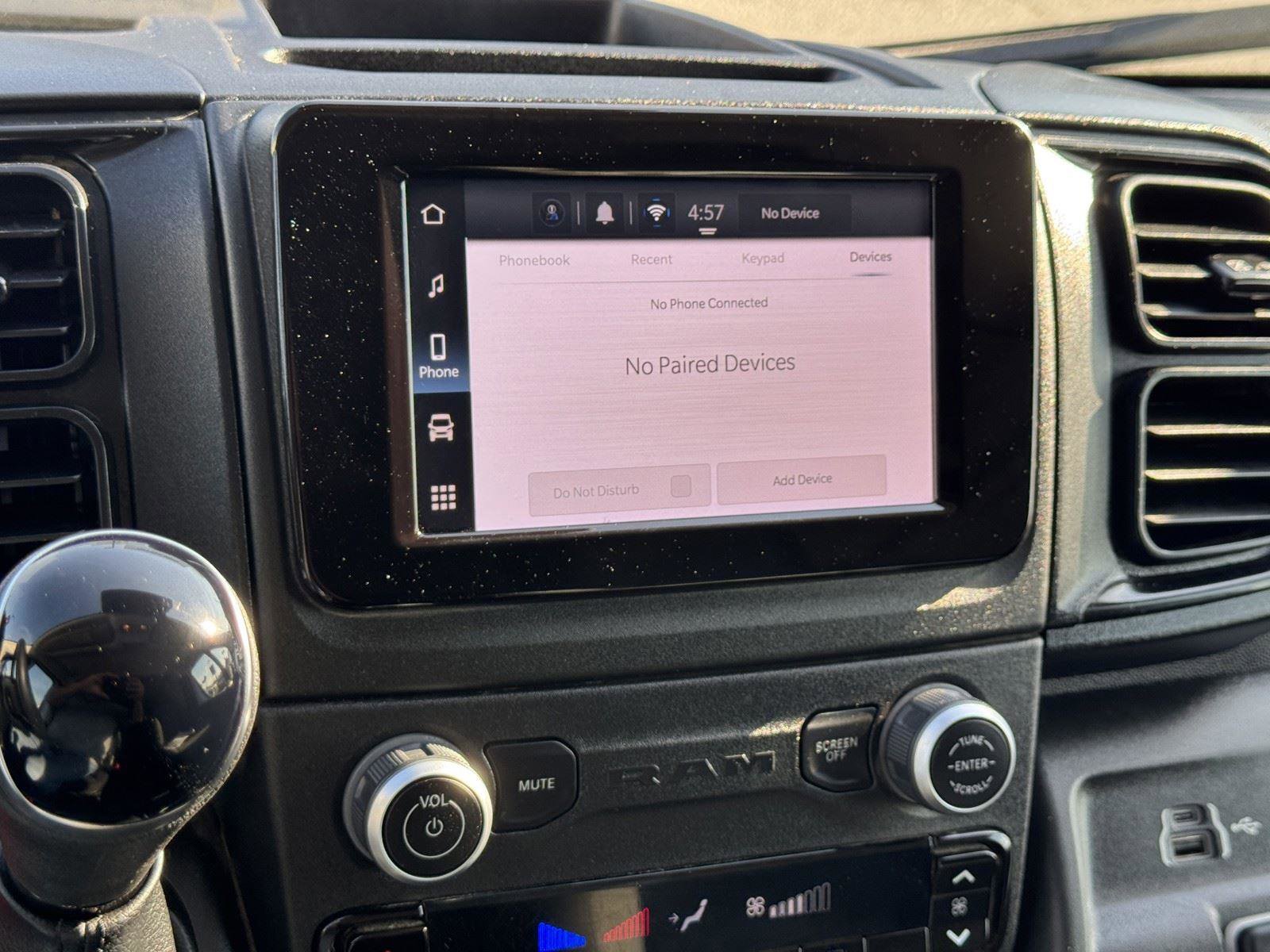 Used 2025 RAM ProMaster 2500 w/ Convenience Group image 15