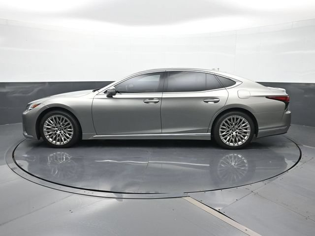 Used 2025 Lexus LS 500 w/ Accessory Package (Z1) RWD image 2