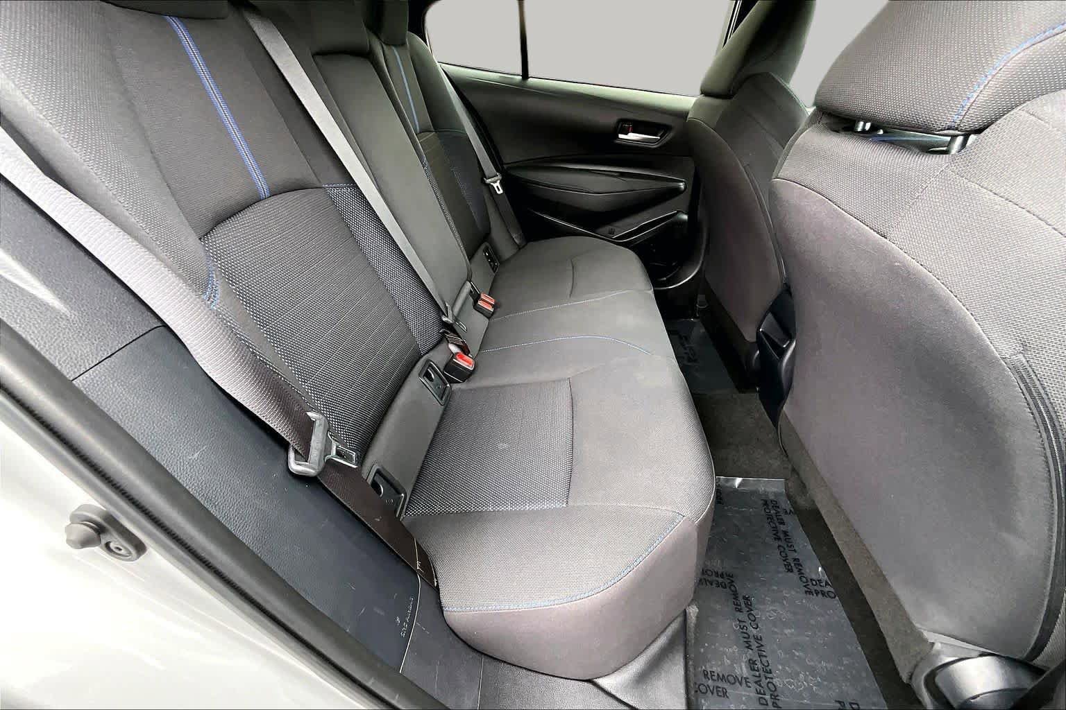 Used 2022 Toyota Corolla SE FWD image 19