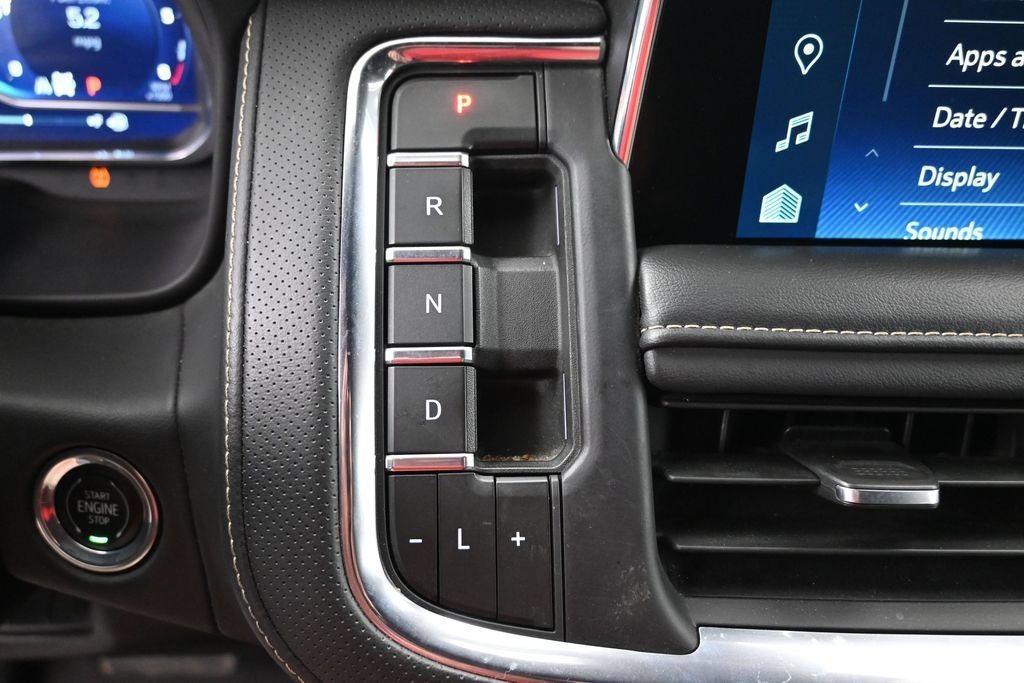 Used 2023 Chevrolet Suburban Premier AWD/4WD image 10