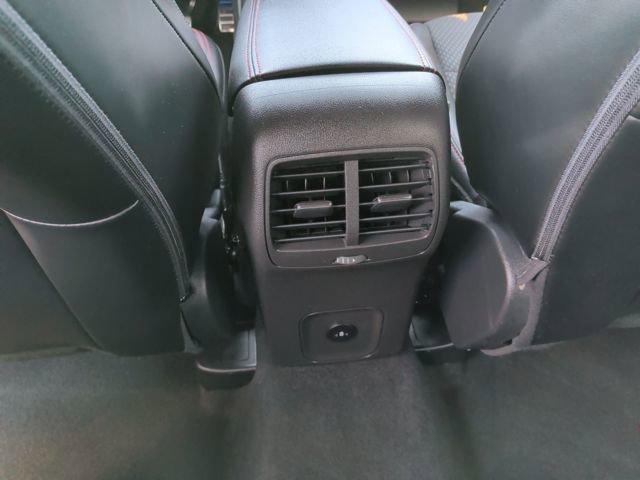 Certified 2024 Ford Escape ST-Line w/ Tech Pack #1 image 18