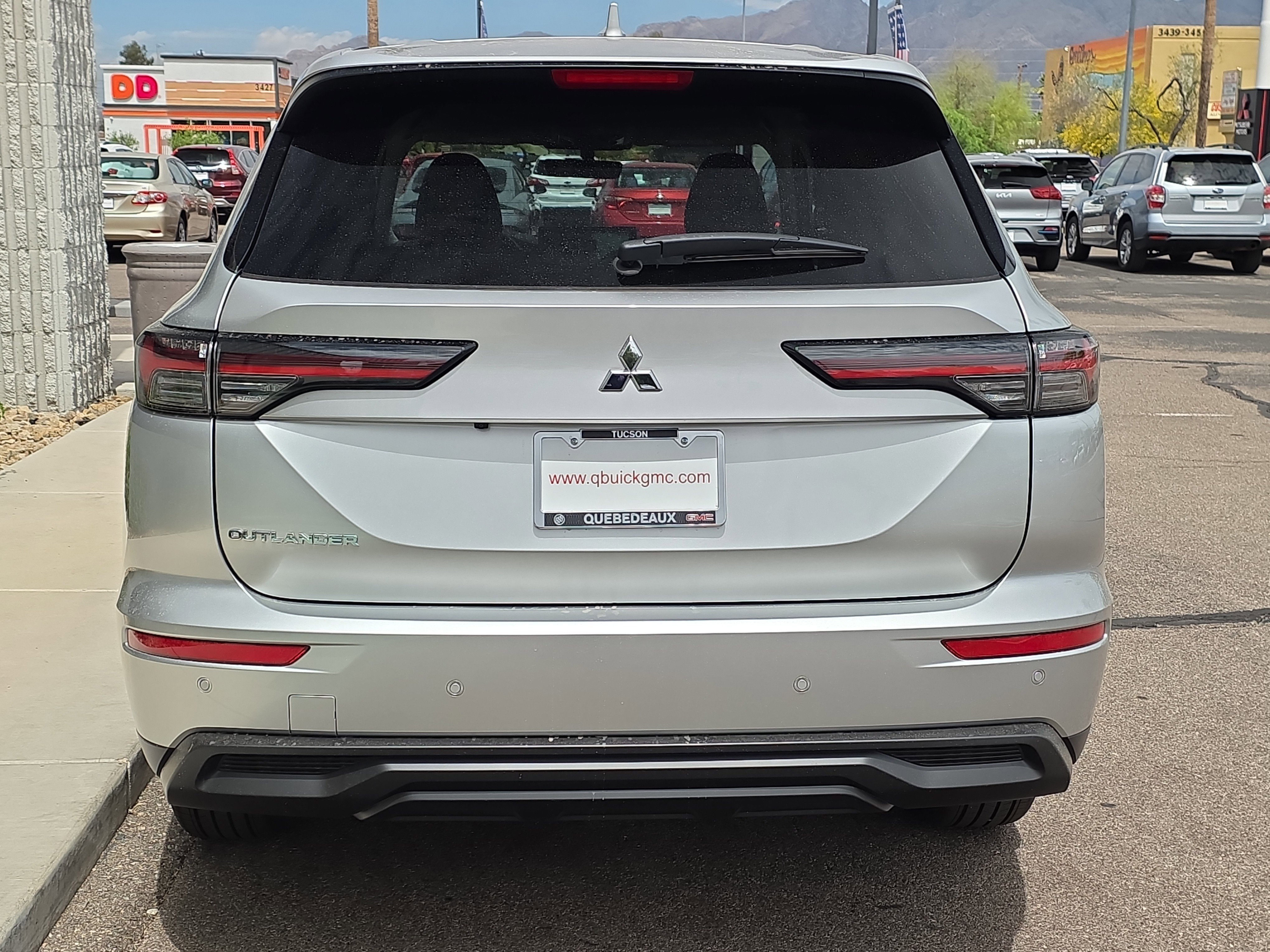 New 2026 Mitsubishi Outlander ES FWD image 6