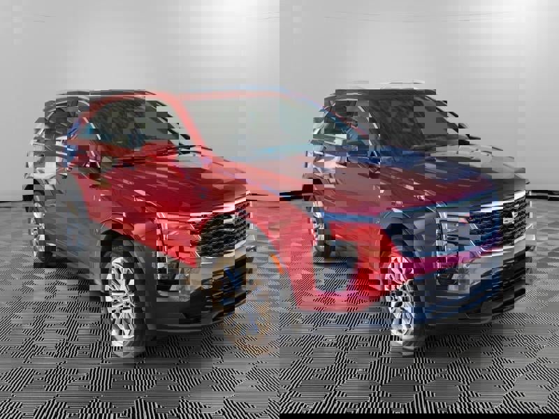 New 2025 Cadillac XT4 Premium Luxury w/ Cold Weather Package