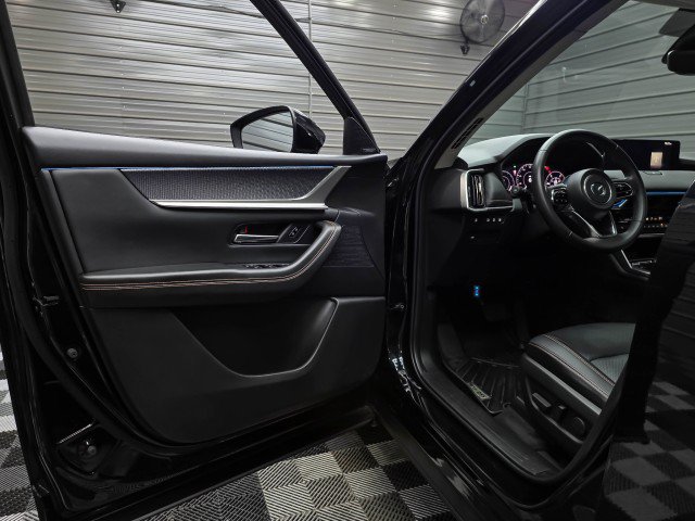 Used 2025 MAZDA CX-90 Plug-In Hybrid w/ Preferred AWD/4WD image 35