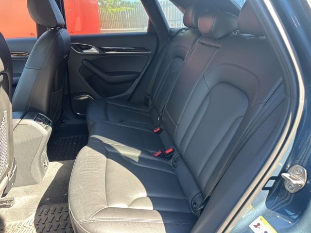 Used 2018 Audi Q3 2.0T Premium Plus w/ Premium Plus Package AWD/4WD image 9