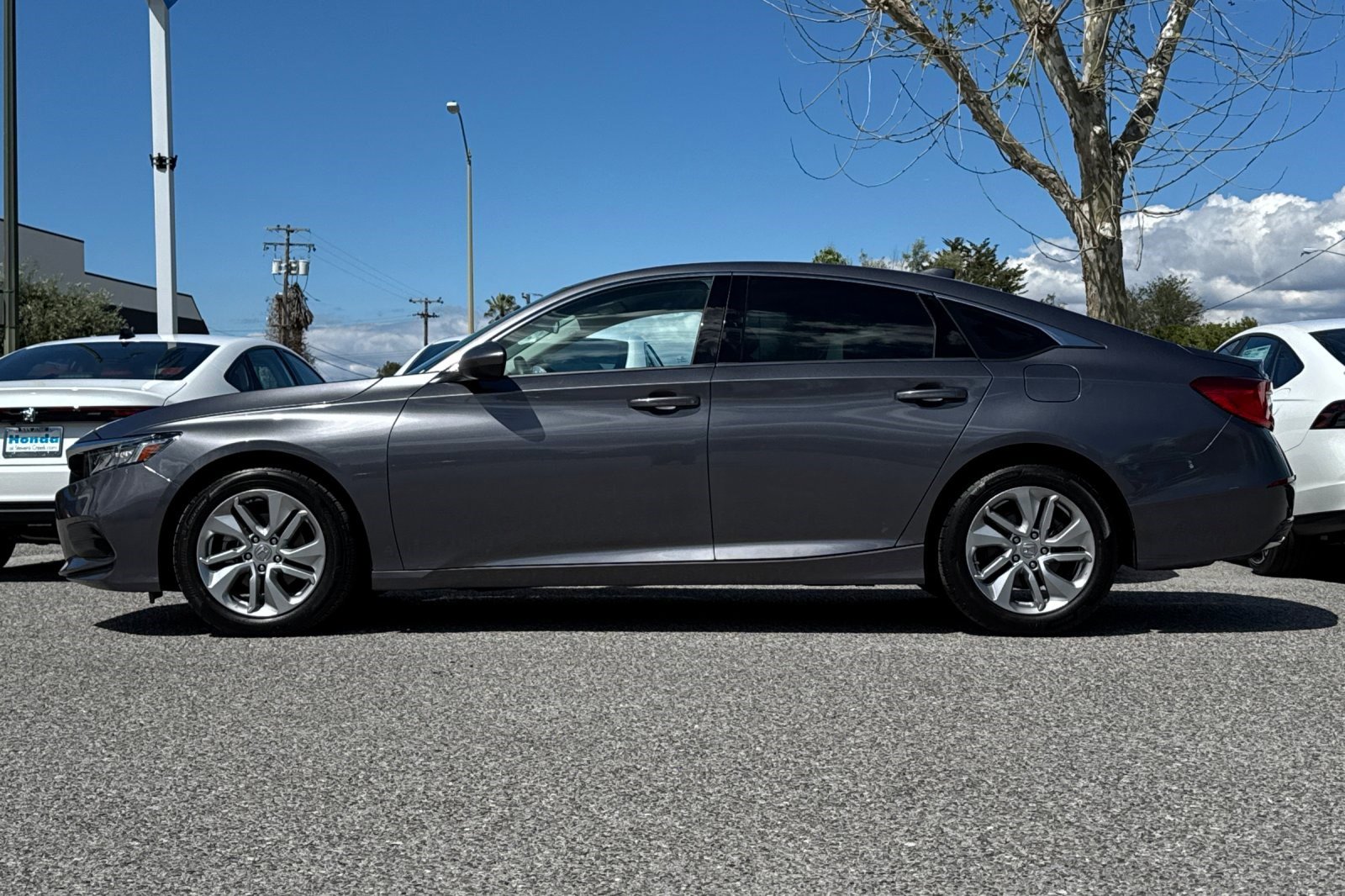 Used 2020 Honda Accord LX image 2