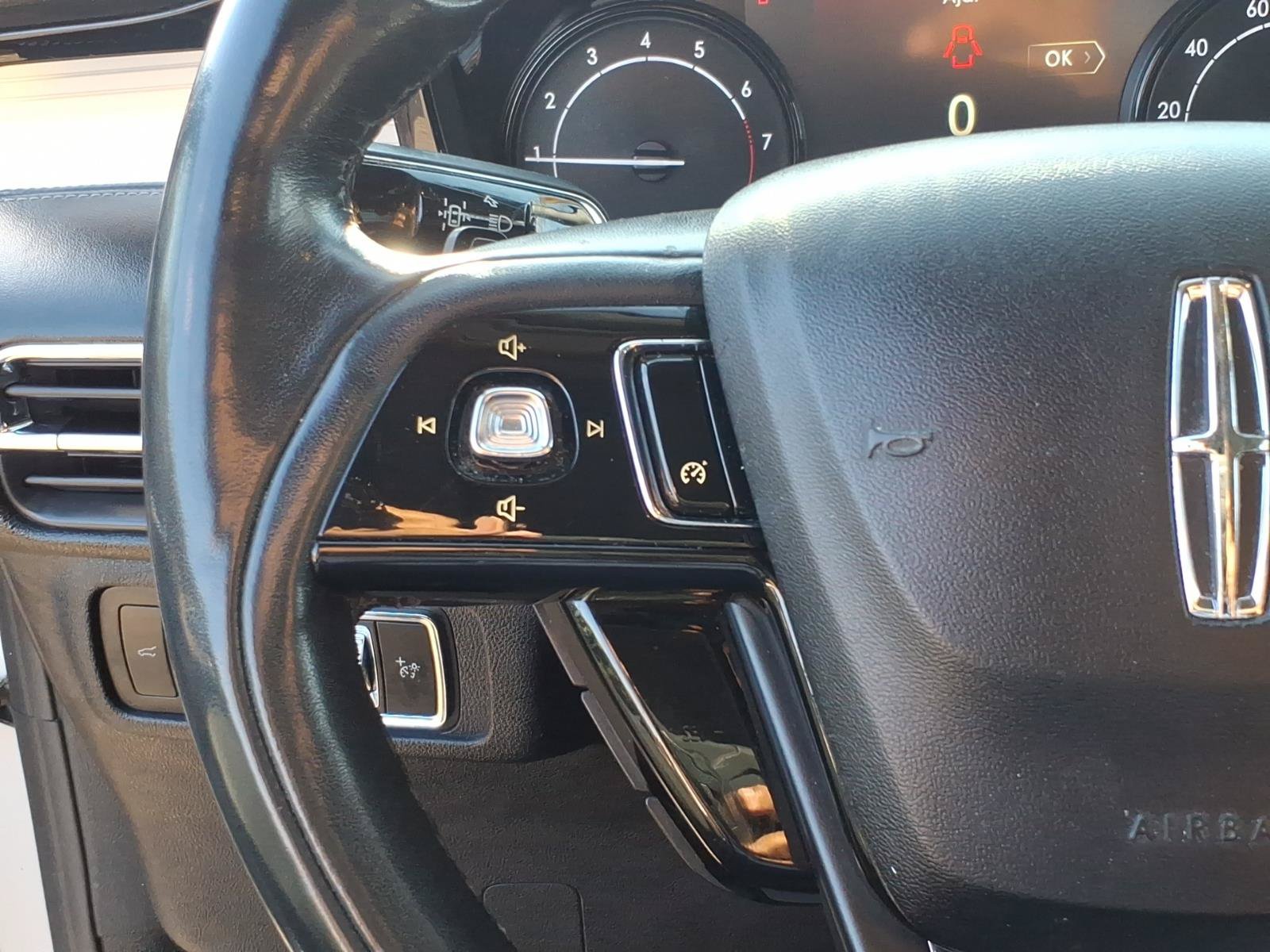 Used 2022 Lincoln Corsair AWD w/ Premium Package image 19