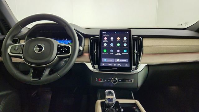 New 2026 Volvo XC90 T8 Plus w/ Protection Package AWD/4WD image 26