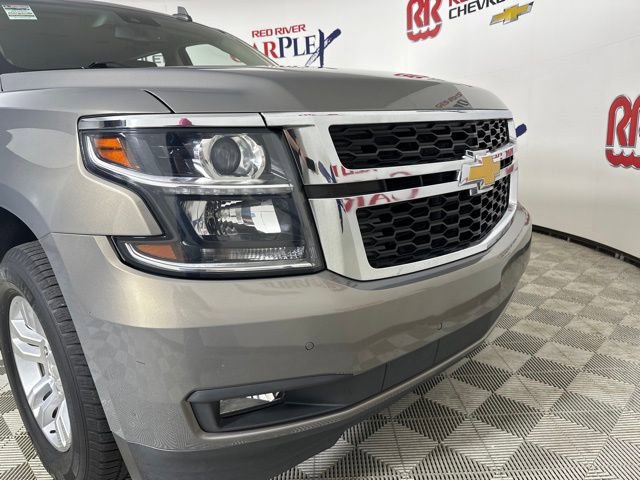 Used 2019 Chevrolet Suburban LT w/ Luxury Package image 35