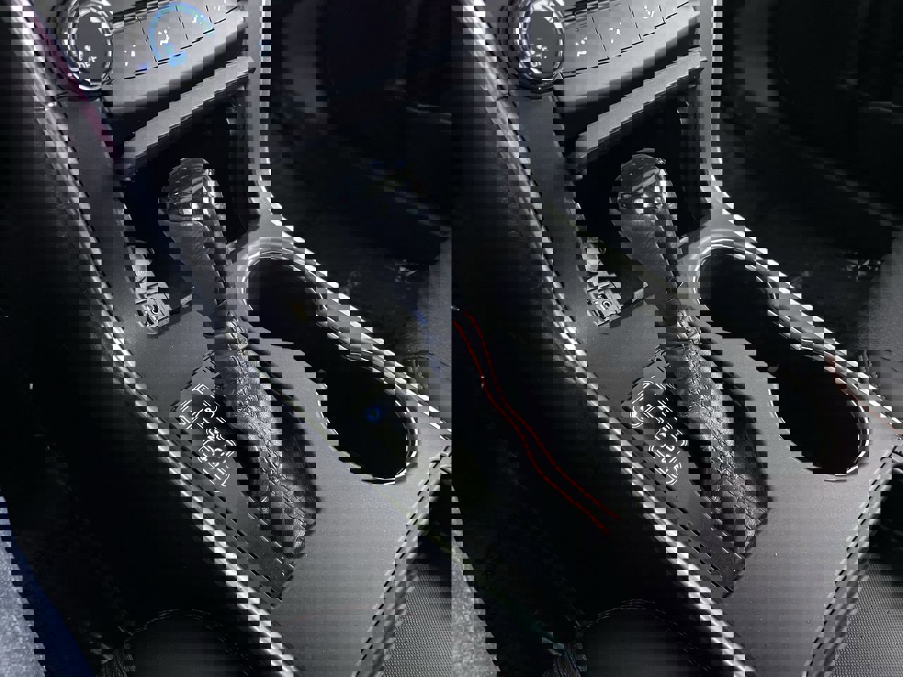 Used 2017 Toyota Camry SE image 18