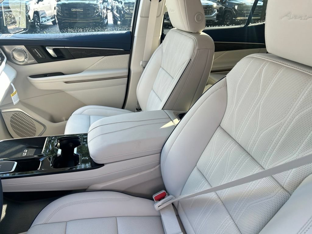 Used 2026 Buick Enclave Avenir w/ Super Cruise Package AWD/4WD image 10