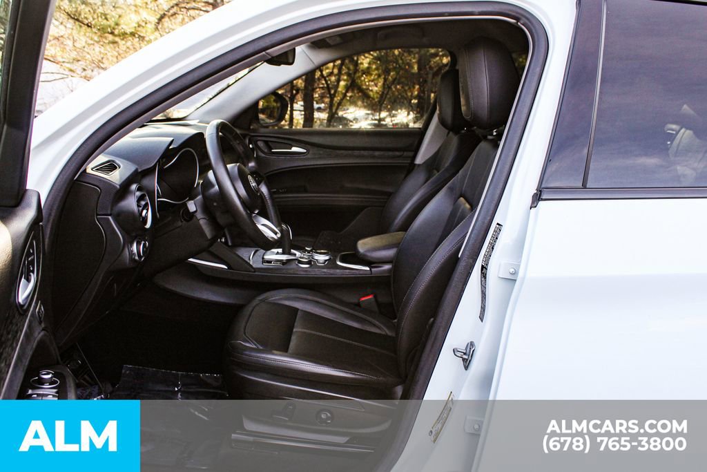 Used 2020 Alfa Romeo Stelvio Sport w/ Quick Order Package 22K Sport image 17